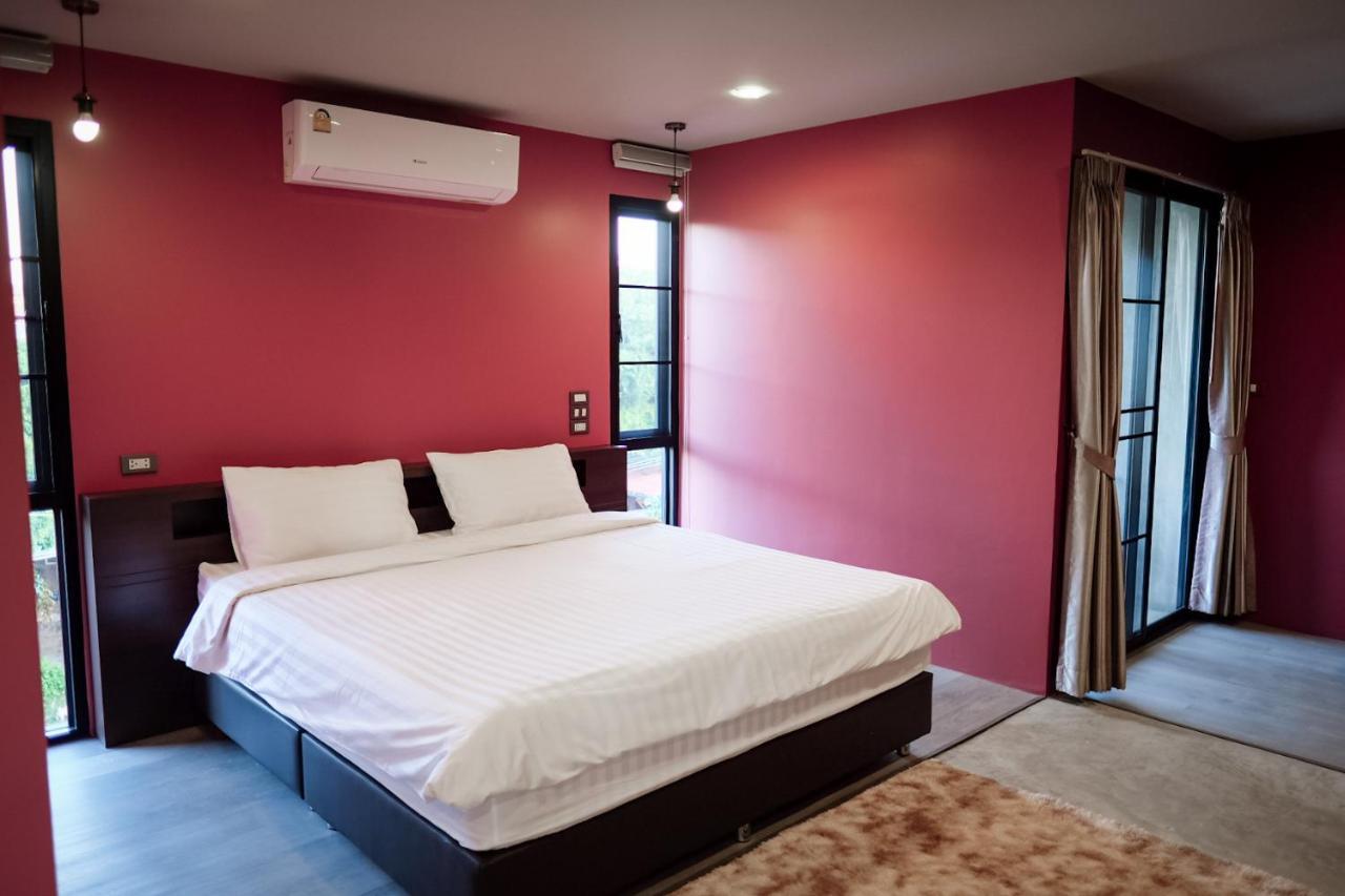 Werun Nimbly Chiang Mai Hostel Bagian luar foto